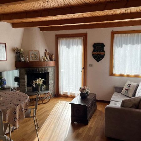 Chalet Blanc "Le Flocon" Courmayeur Exterior foto